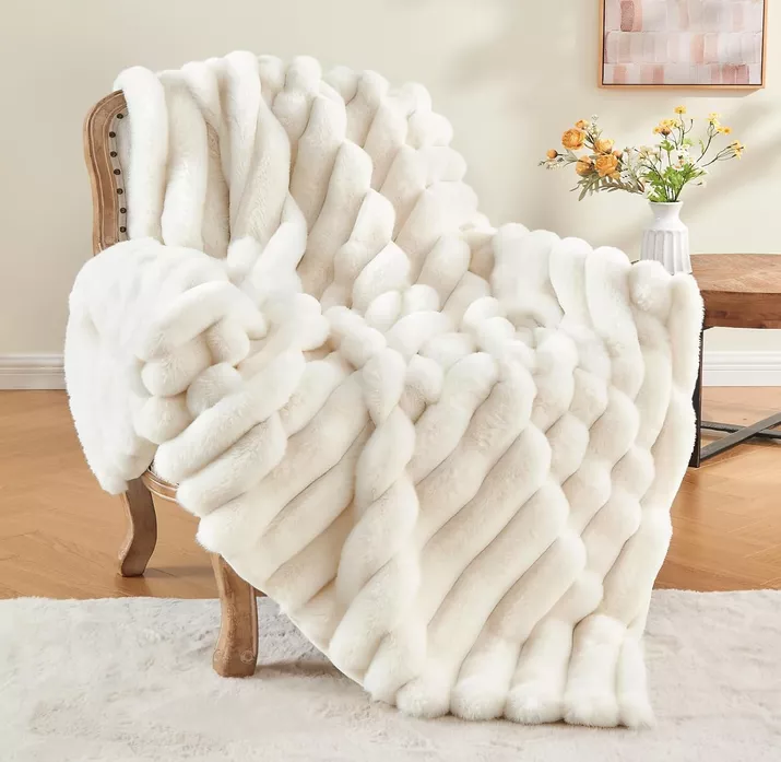 faux fur bridesmaid gift blanket under $50