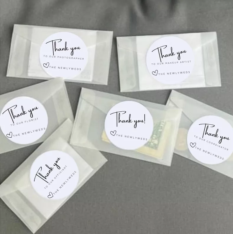 Wedding tip envelopes to give to vendors and not forget on wedding day