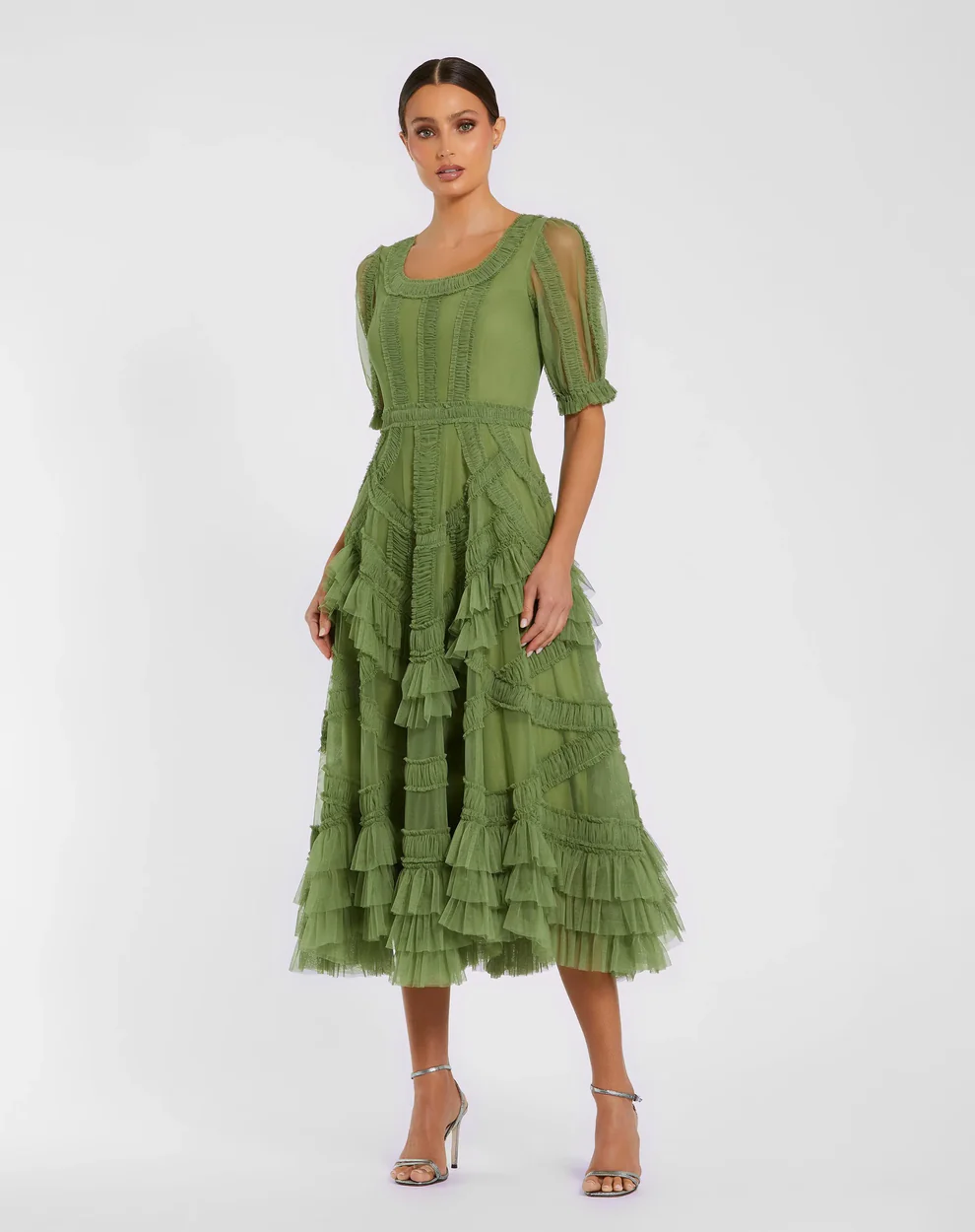 guest wearing elbow sleeve beach wedding guest dress in green with ruffles, midi dresses for sand-friendly weddings