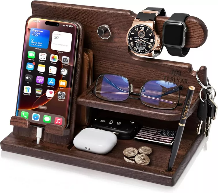 docking station gift for groomsmen gift idea