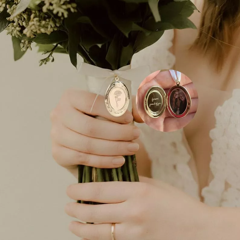 photo locket wedding bouquet charm