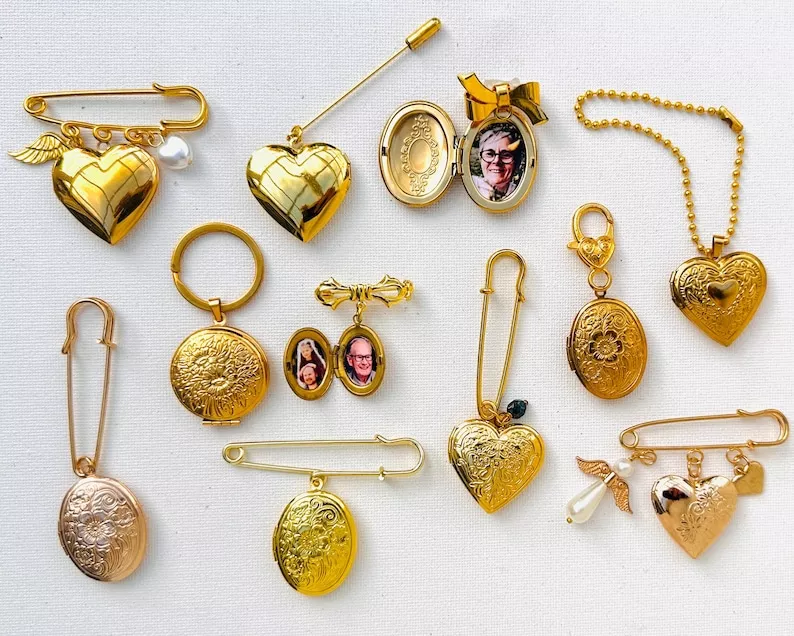 photo locket charms for your wedding bouquet - vintage inspired metal style
