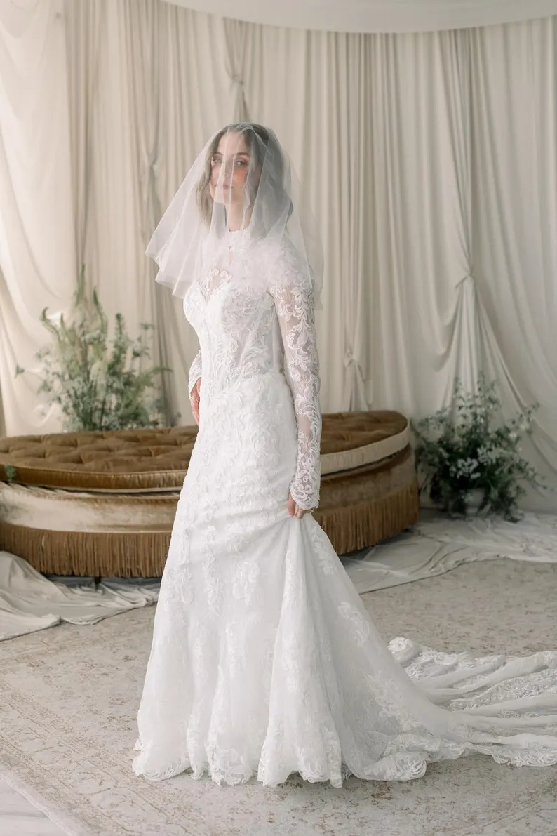 bridal blusher veil trend for wedding ceremony reveal