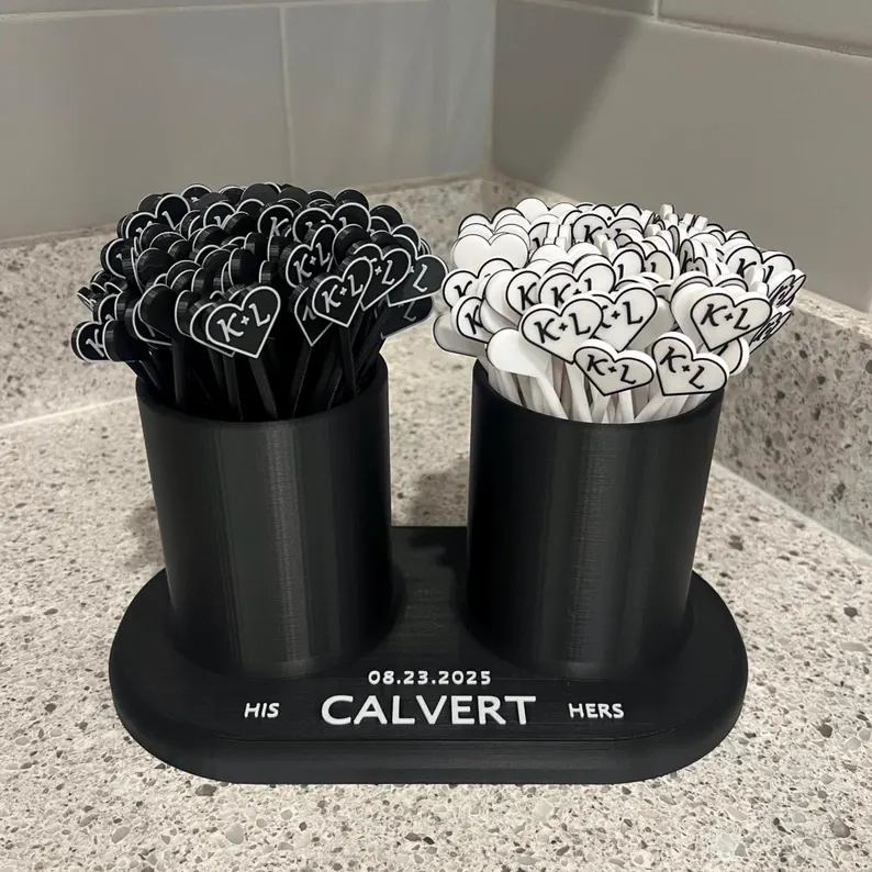 wedding cocktail stirrers with heart