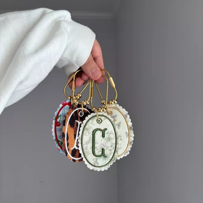 personalized initial keychain bridesmaid gift under 25 dollars