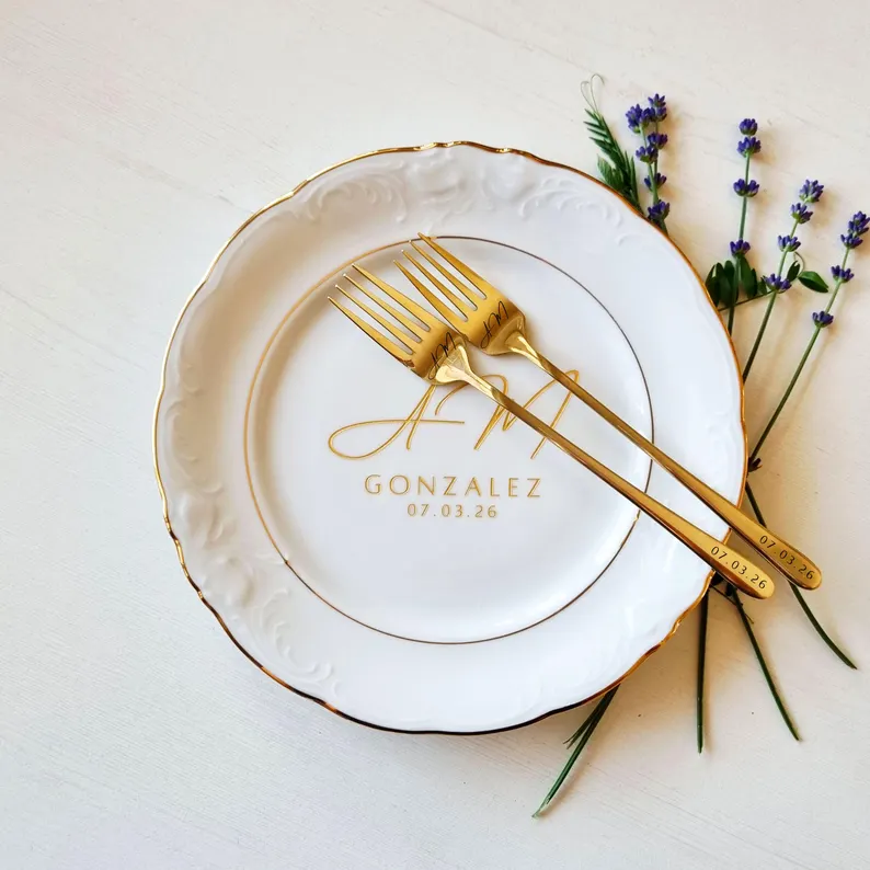 cake plate and forks set wedding gift under $100