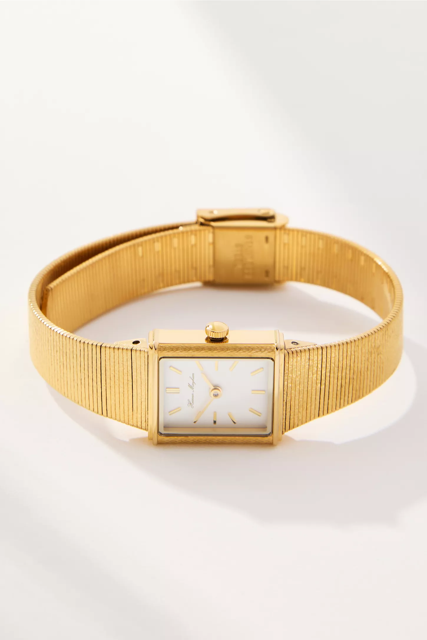 luxurious gold watch for bridesmaid gift