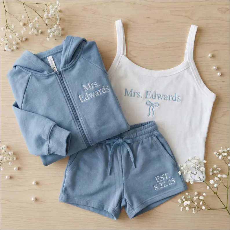 custom mrs airport lounge set for bride