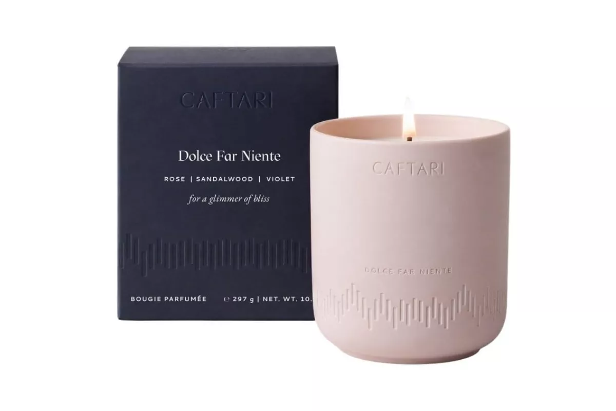 aromatic signature candle for a bridesmaid gift under $100