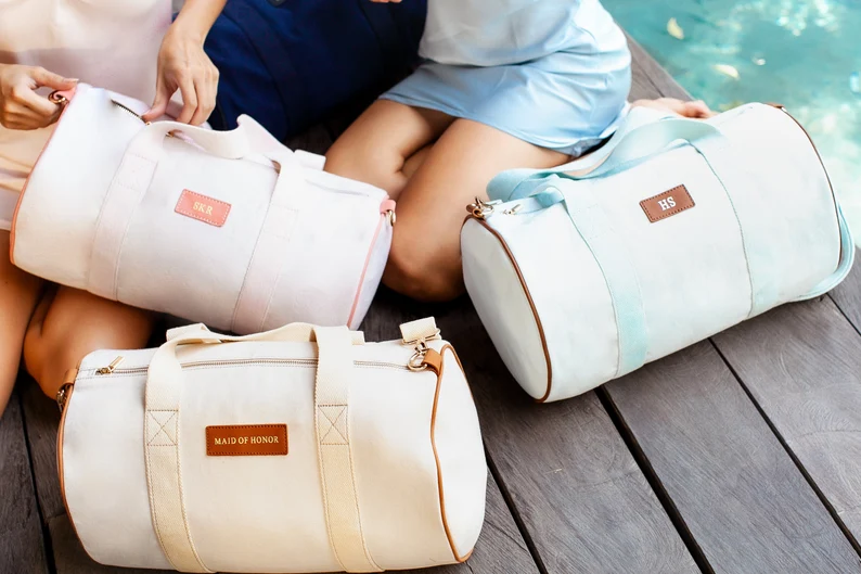 canvas weekender bag for maid of honor gift