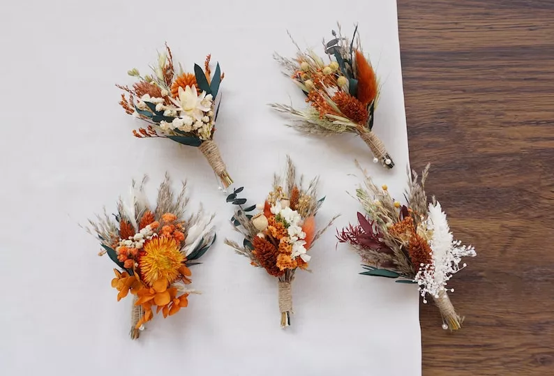 dried flower boutonnieres for fall wedding