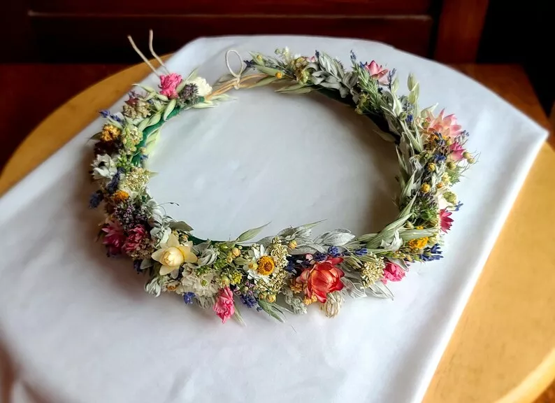 dried flower hair crown