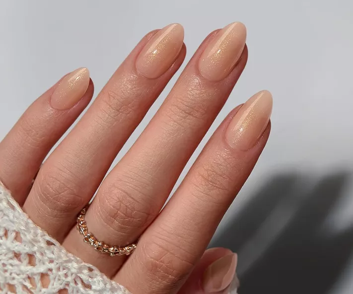champagne colored bridal nails