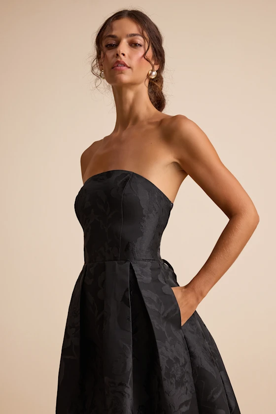 Elegant Lulus formal wedding guest dress