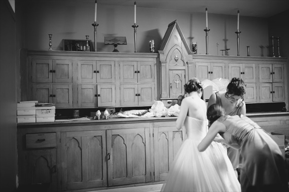 Duluth winter wedding - LaCoursiere Photography - bride at the church