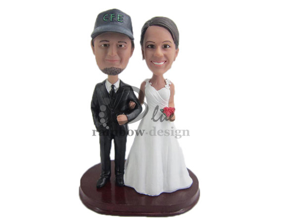 Custom Wedding Bobbleheads - baseball fans custom bobbleheadsbride and groom bobbleheads