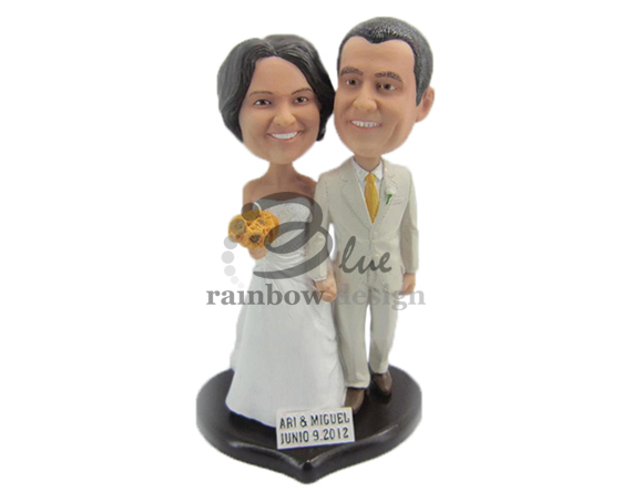Custom Wedding Bobbleheads - Bride and Groom Figurine