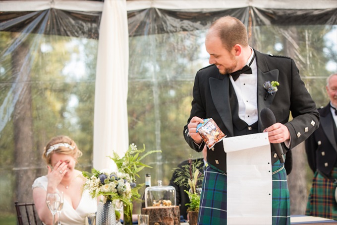 Scottish Fairytale Wedding | Photography - Johnstone Studios | https://emmalinebride.com/real-weddings/scottish-fairytale-wedding/