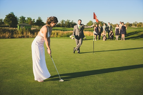 Matthew Steed Wilson Photography - bride putting at Coyote Creek Golf Course