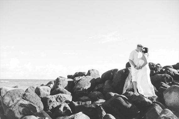 Maui-beach-wedding-ardolino-photography-emmaline-bride-13