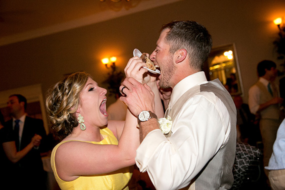 Tate Tullier Photography - Gatehouse wedding - groom-gets-mouthful-of-pie