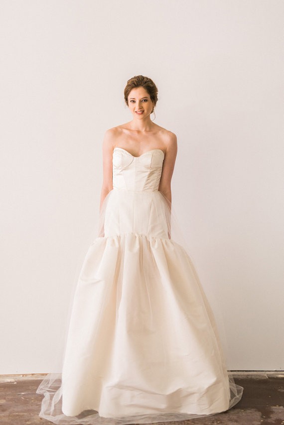 Fit-and-Flare Wedding Dress with Sweetheart Neckline | by Jillian Fellers | http://emmalinebride.com/bride/fit-and-flare-wedding-dress-sweetheart-neckline