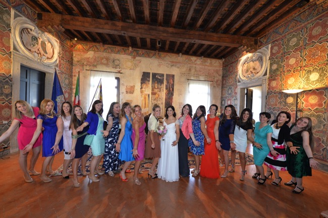 spring wedding in Italy bride and wedding guests | Planner: Venice Events | via https://emmalinebride.com/real-weddings/spring-wedding-in-italy-andre-shona/