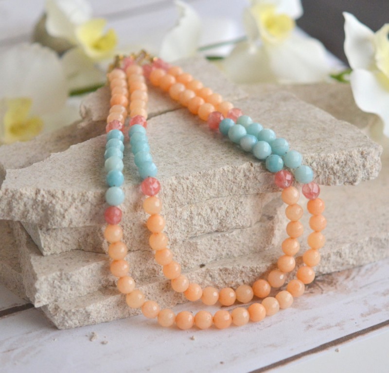 aqua and orange necklace | via Best Aquamarine Jewelry Finds on Etsy - https://emmalinebride.com/bride/best-aquamarine-jewelry/