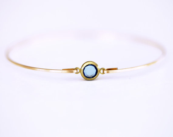 aquamarine bangle bracelet | via Best Aquamarine Jewelry Finds on Etsy - https://emmalinebride.com/bride/best-aquamarine-jewelry/