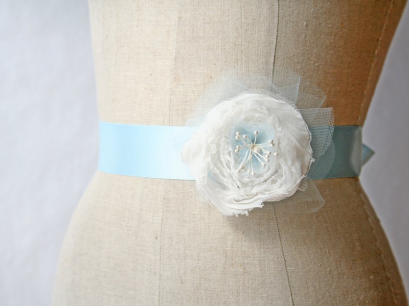 blue dress sash | something blue ideas for bride - https://emmalinebride.com/planning/something-blue-ideas-for-bride/