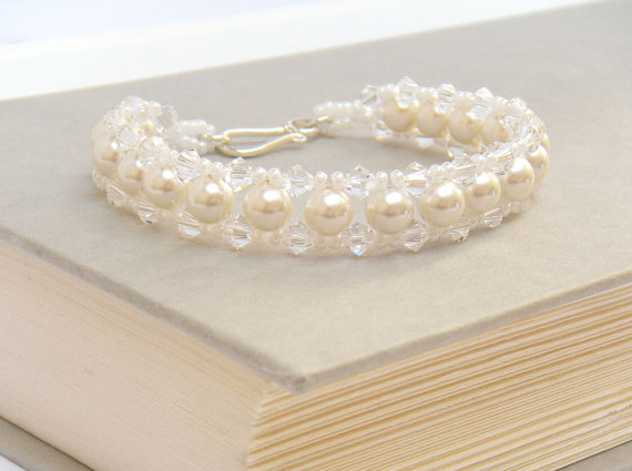 Pearl Bridal Bracelet (by Merry Alchemy Bridal)