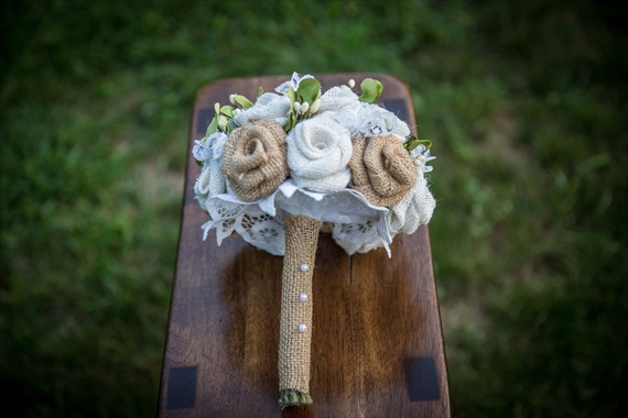 Burlap Wedding Bouquet (by Jane's Daughters via EmmalineBride.com) #handmade #wedding #bouquets