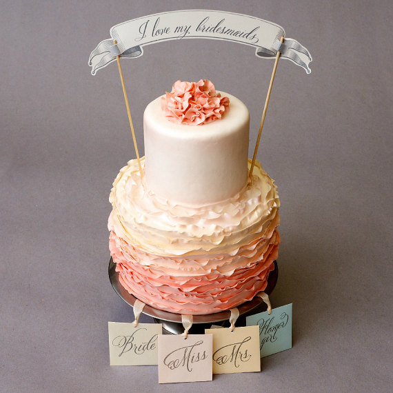 What Are Cake Charms? (Cake Charm by Weddings, Etc. via EmmalineBride.com) #handmade #wedding