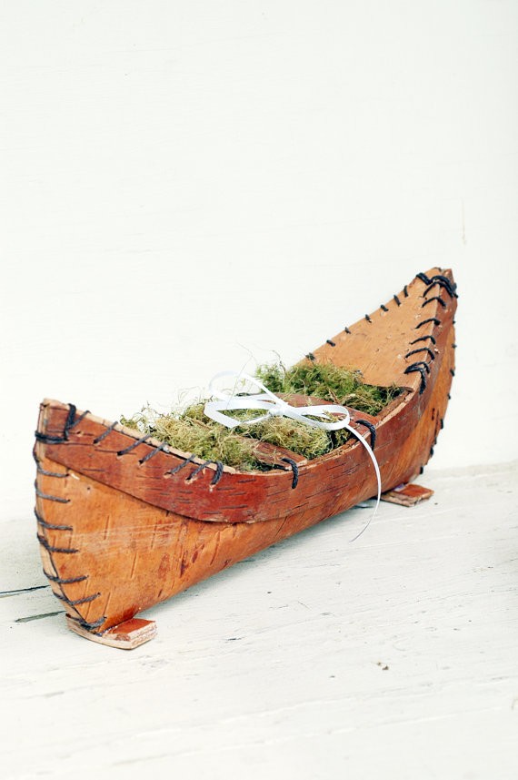 canoe ring pillow | via Rustic Ring Pillows http://emmalinebride.com/ceremony/rustic-ring-pillows/