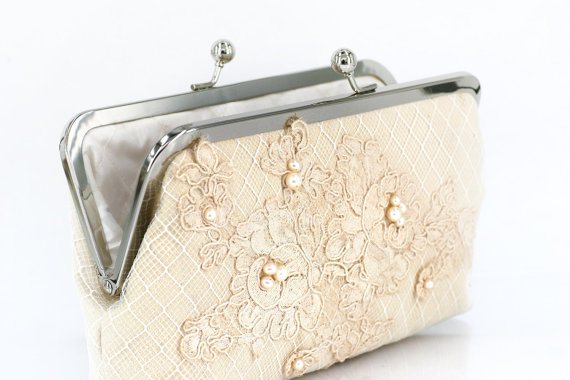 handmade wedding clutch purse (angee w.) via The Marketplace at EmmalineBride.com