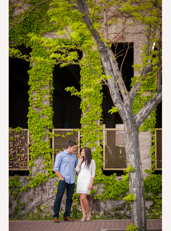 Winsor Photography - couple hanging out in downtown salt lake city