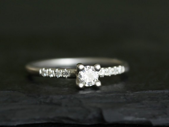 eco friendly handmade engagement ring via How To:  Buying Engagement Ring on Etsy / Online