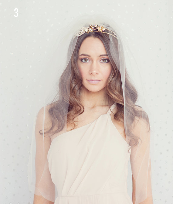 Wedding Veil Styles: The Ultimate Guide (Part One) - elbow length veil by le chic studio, photo by maria mack