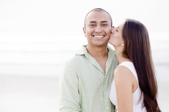 Top 20 Engagement Photo Ideas: The Surprise Proposal on the Beach (by Eric Boneske)