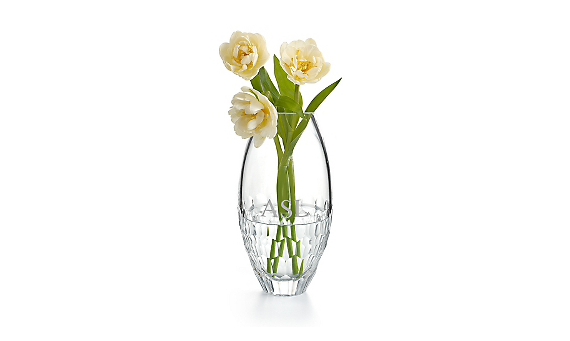 engraved vase - Wedding Day Gifts for Mom