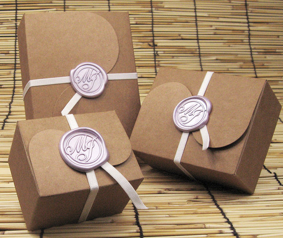 Wax Seal Favor Boxes (by Alfredesign Studio) - How to Use Wax Letter Seals via EmmalineBride.com