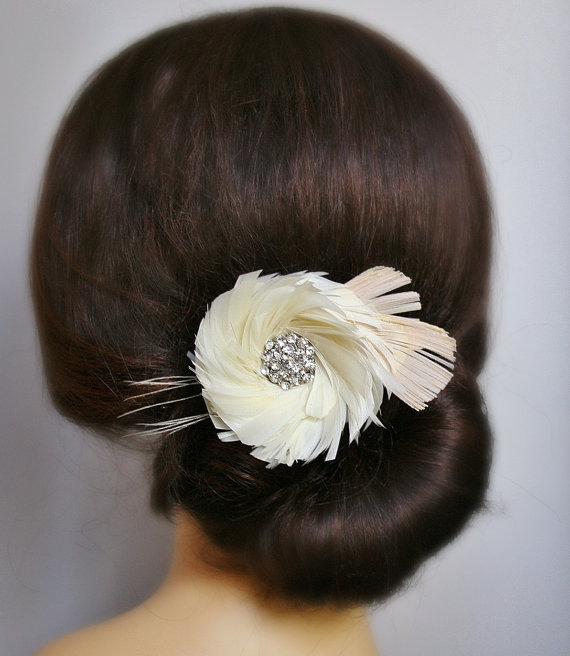 Feather Themed Wedding - feather hair accessory (by fancie strands)