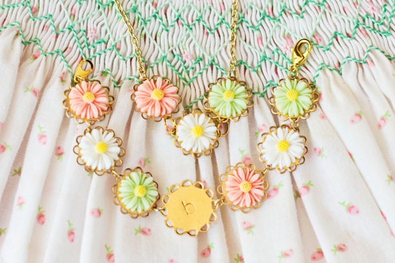flower girl daisy bracelet and necklace set by sweet auburn studio kid | daisy ideas theme weddings