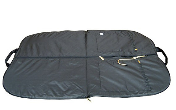 Best Bridesmaid Gifts from A-Z (via EmmalineBride.com) - black garment bag by arenlace