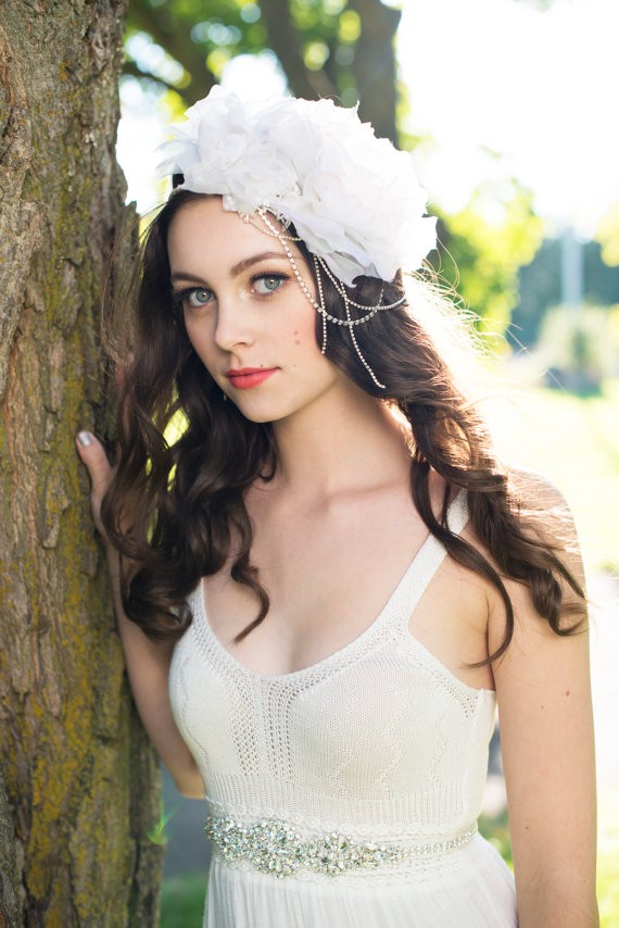 gatsby inspired floral crown | Bridal Headband With Veil via http://emmalinebride.com/bride/bridal-headband-with-veil/