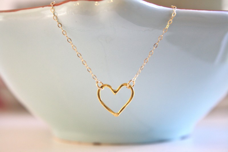 gold heart necklace | Jewelry for Spring Weddings by Ava Hope Designs | via https://emmalinebride.com/jewelry/jewelry-for-spring-weddings/