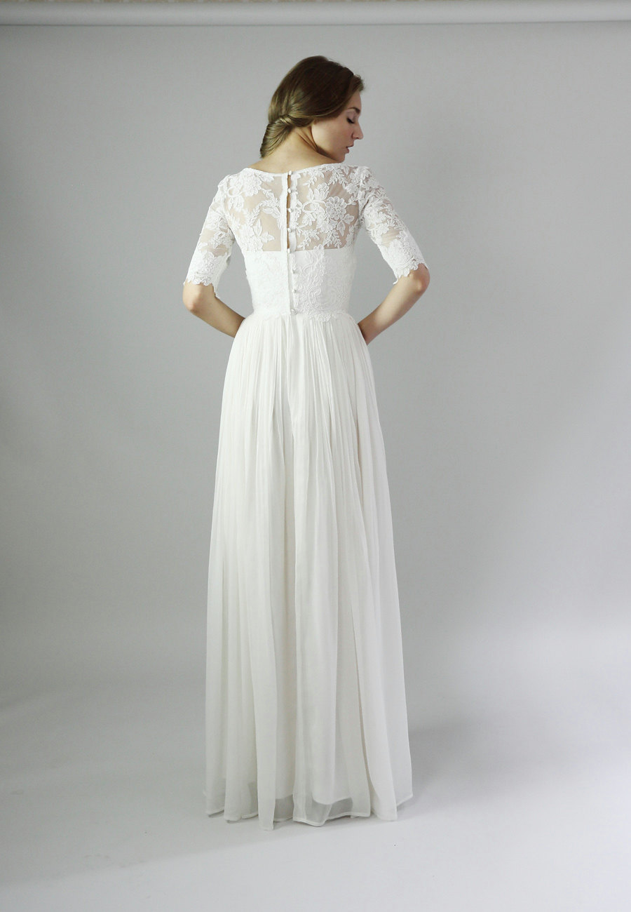 A beautiful long chiffon two piece dress for weddings! By Leanne Marshall. | two-piece wedding dresses | https://emmalinebride.com/bride/two-piece-dresses-weddings/