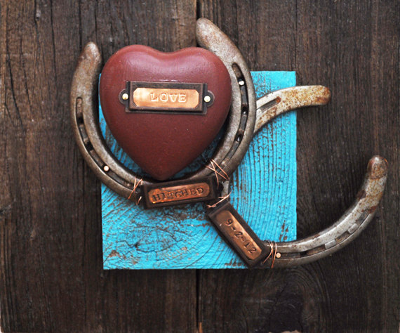 wedding gift ideas from a to z - lucky horseshoes by heartifacts gallery