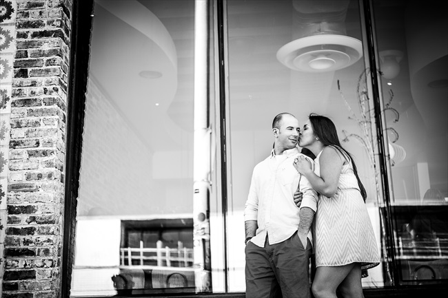 she kisses him at their Fun Austin Engagement Session | Photographer: Adrianne Riley Photography | via https://emmalinebride.com/real-weddings/fun-austin-engagement-session-priscella-jerry/