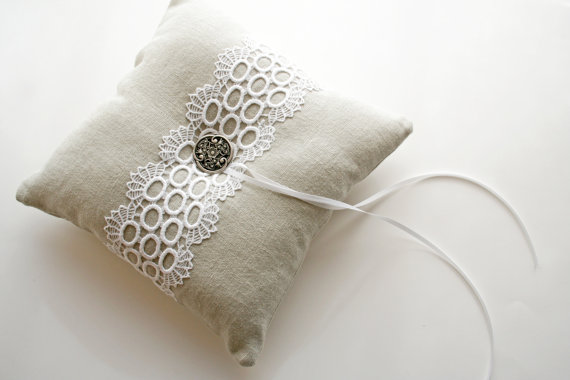 lace ring bearer pillow by Laura Stark